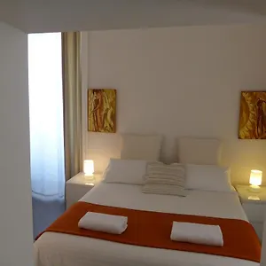 לינה וארוחת בוקר Ibed, נאפולי