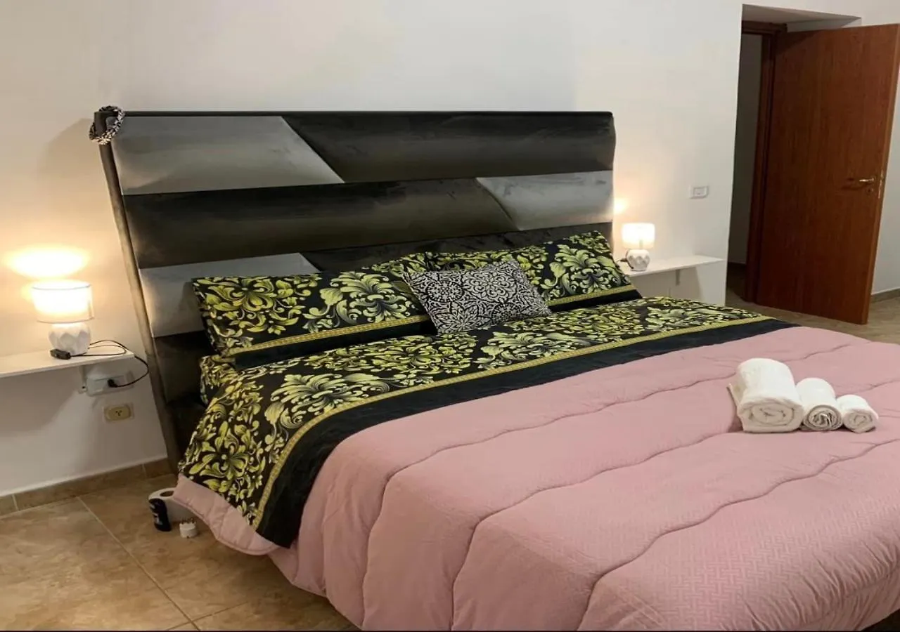 Miris Apartment Fast Naples Airport 5 Minute Walk Self Check In location